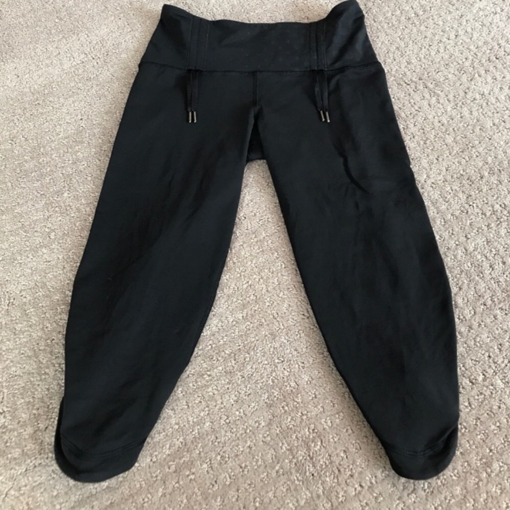 Lululemon Cinch Pants Sz 4/ 6